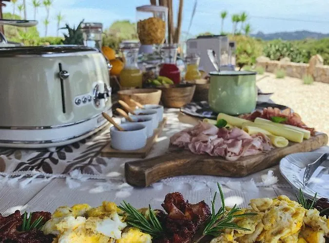 Anastasia Bed & Breakfast 4*